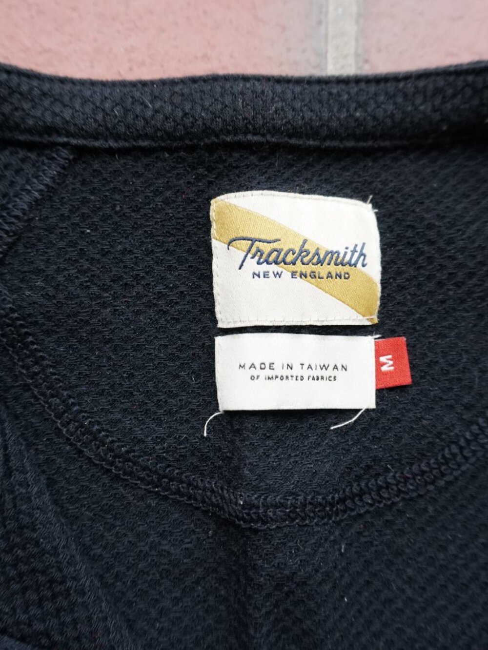 Tracksmith Fells Henley - Picture 4 of 5